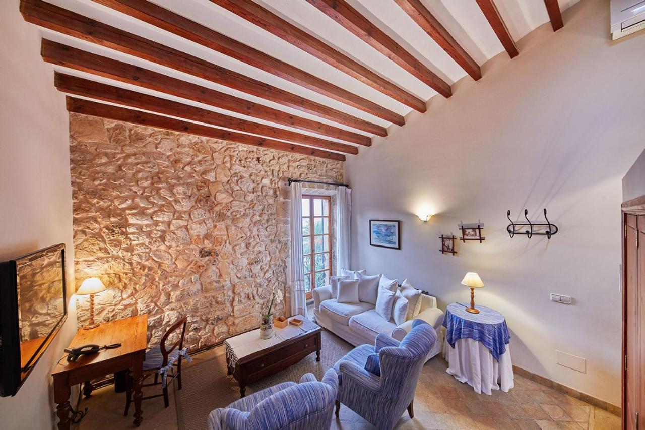 Cas Comte Suites & Spa - Adults Only Lloseta Bagian luar foto